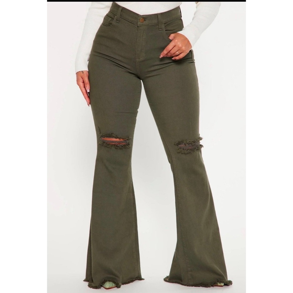 Fashion Nova Olive Green Flare Stretch Jeans Distressed High Waisted Size M